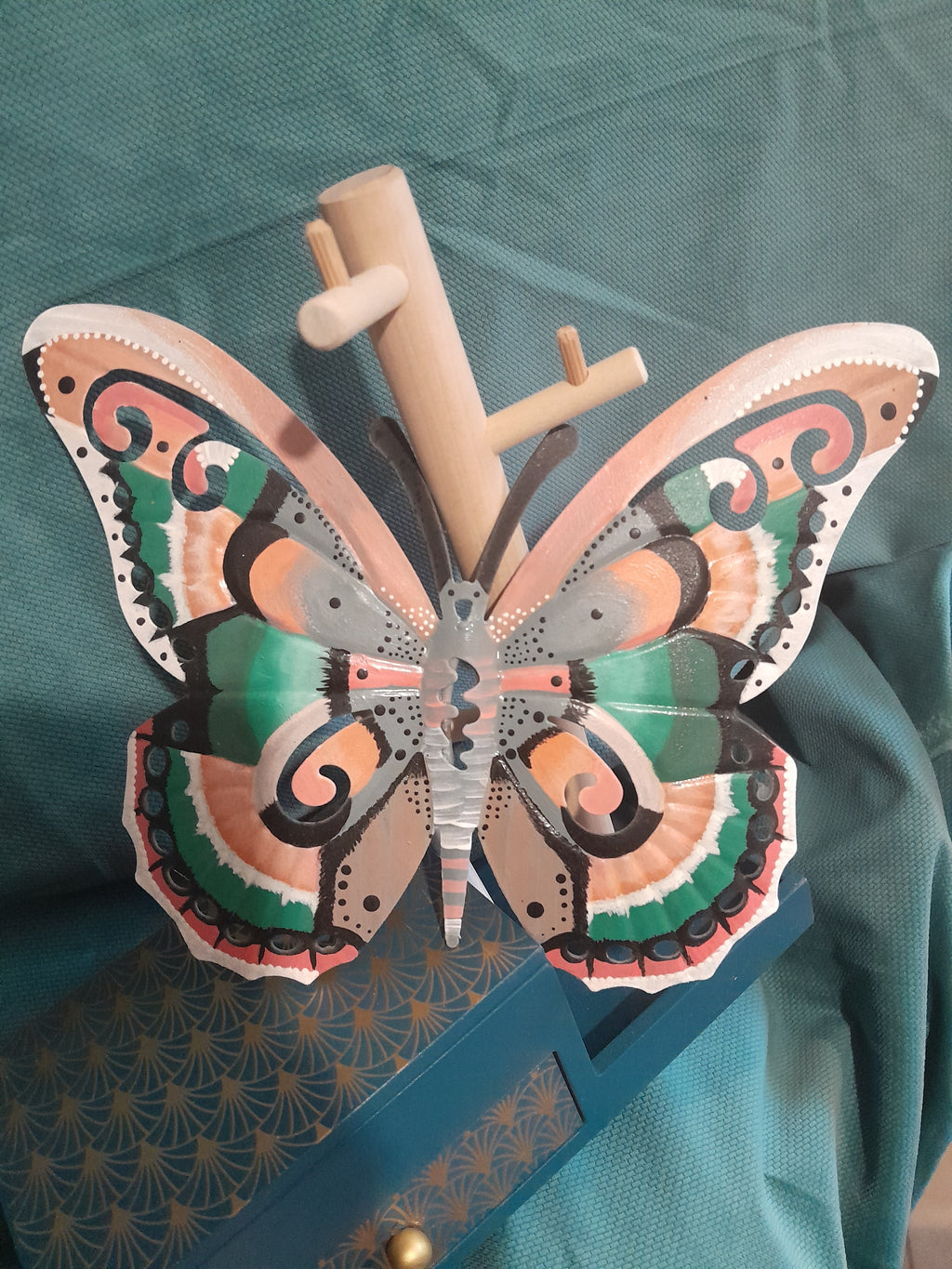 Papillon rose multicolore fait main