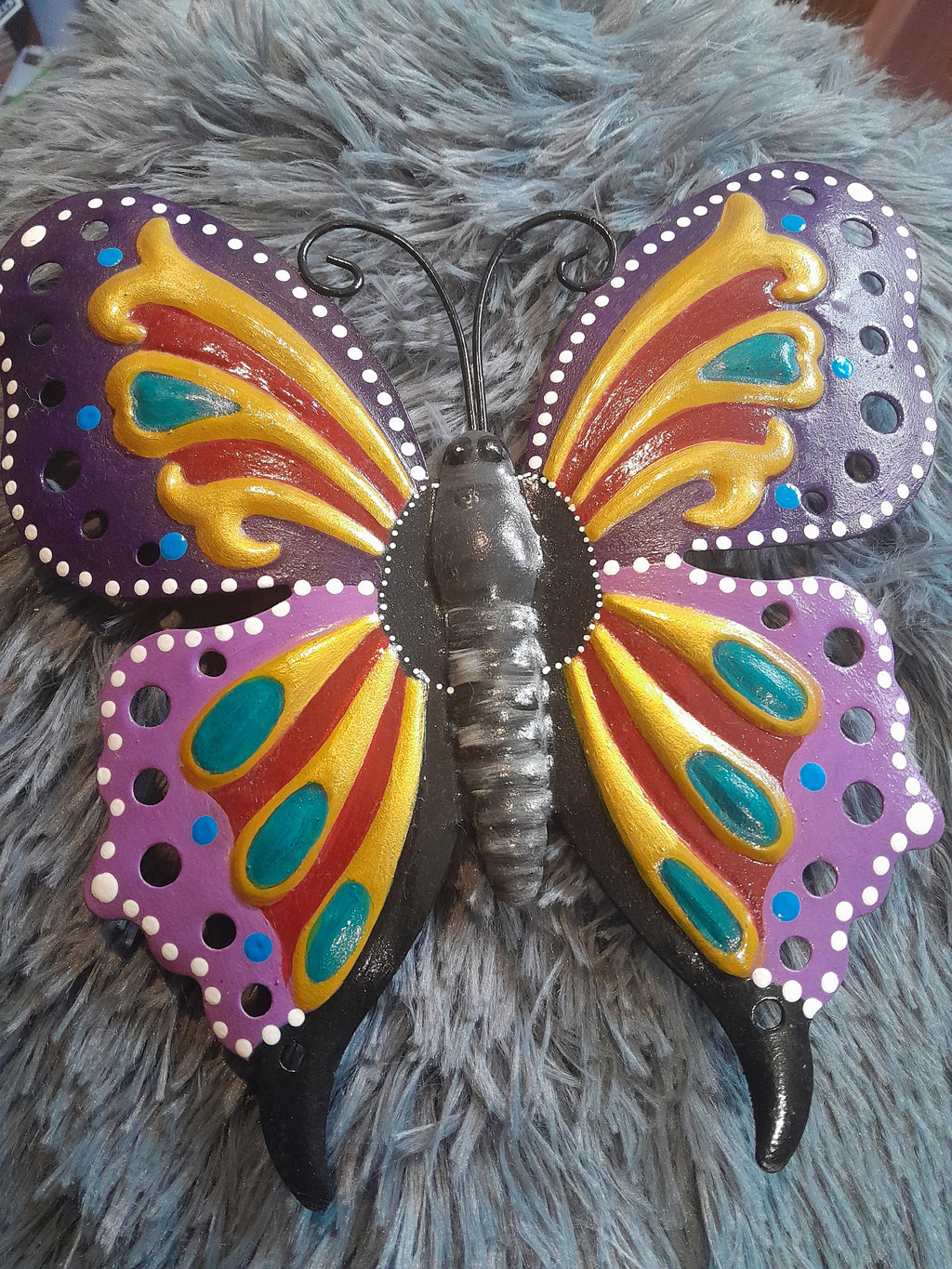 Papillon mauve déco murale