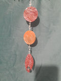 Suspension Déco Modelage — Rouge Orange Perles Carrées