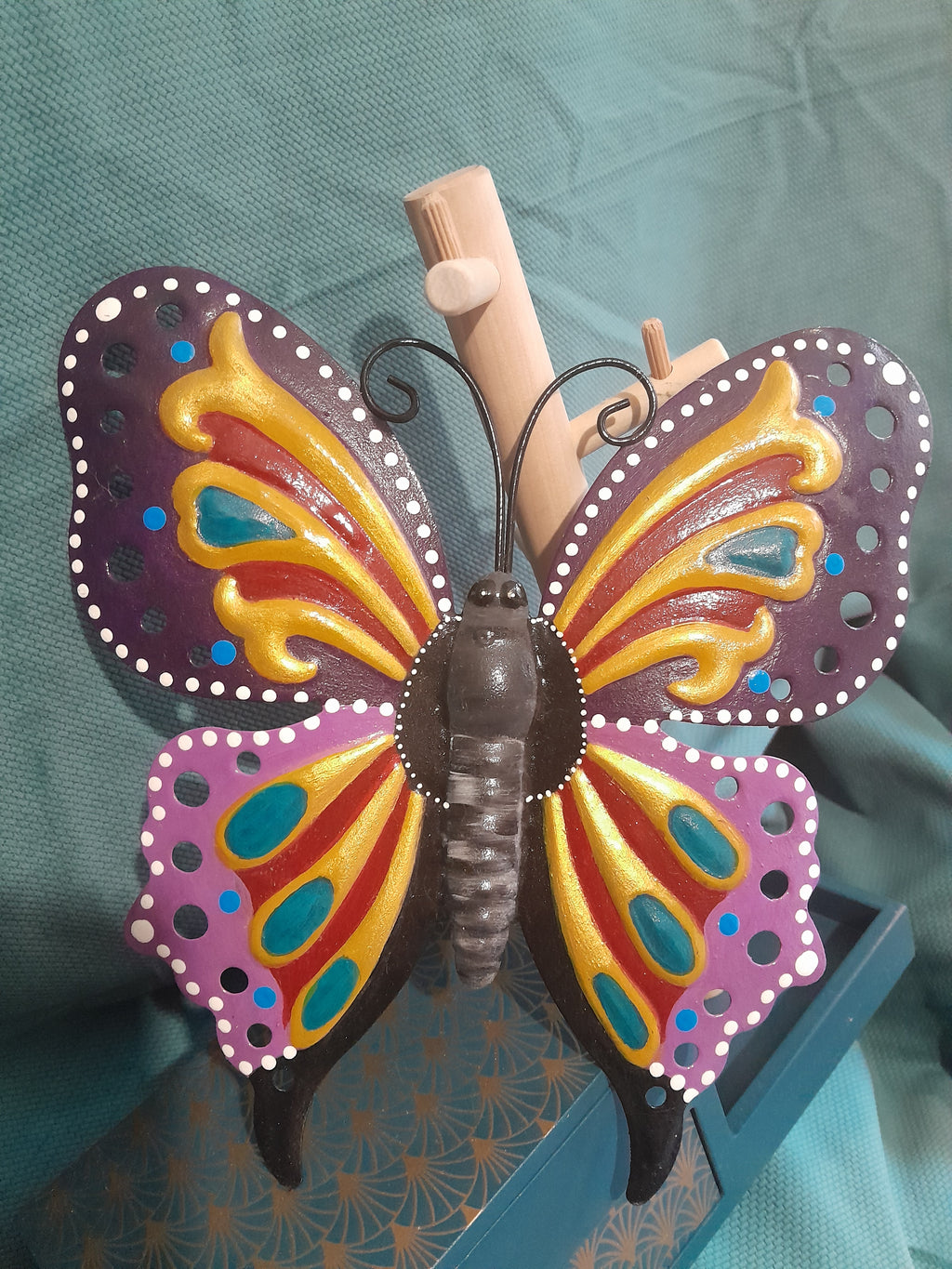 Papillon mauve déco murale